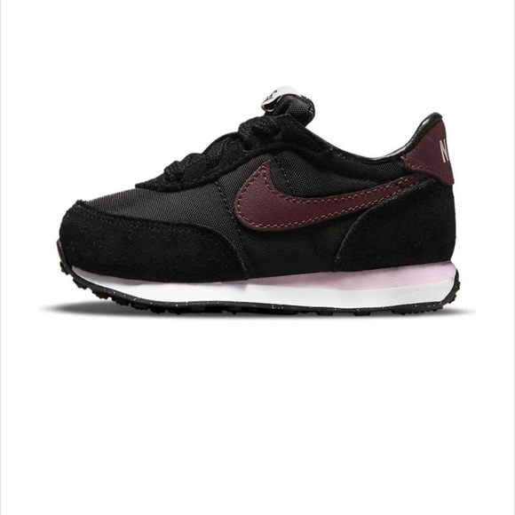 Nike Other - Nike Kids Black and Dark Red Sneakers